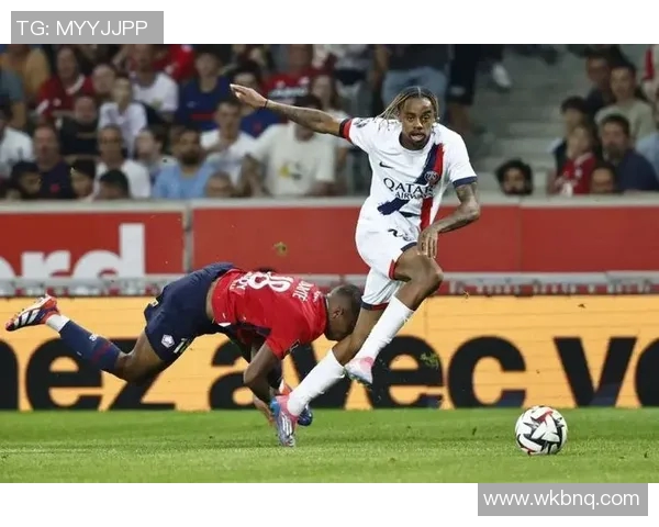 法甲赛场巴尔科拉精彩破门助力球队争夺荣耀